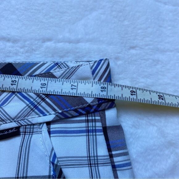Travis Mathew Plaid White/Blue Golf Shorts Size 34 - Picture 11 of 13